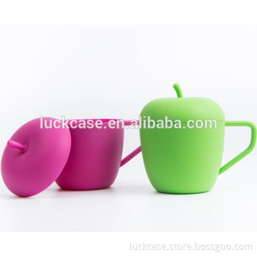 2016 New Product Custom Apple Shape Silicone Drinking Cup/Silicone Soft Cup for Kid